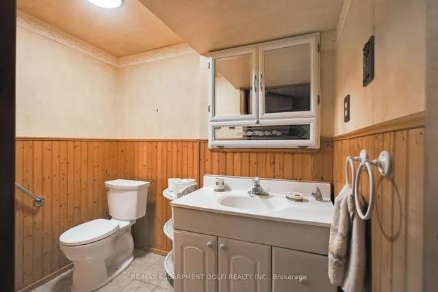 Additional image 29 of 63 Elora Dr