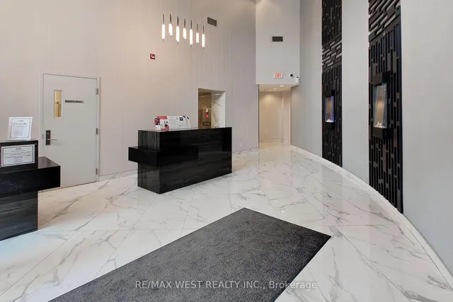 Additional image 29 of 80 Absolute Ave Unit 206