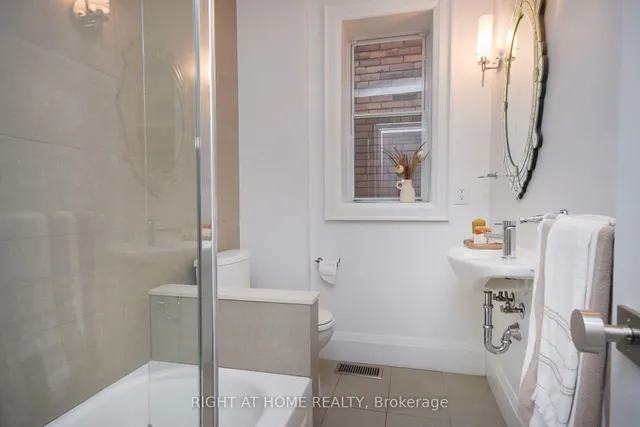 Additional image 31 of 104 Summerhill Ave