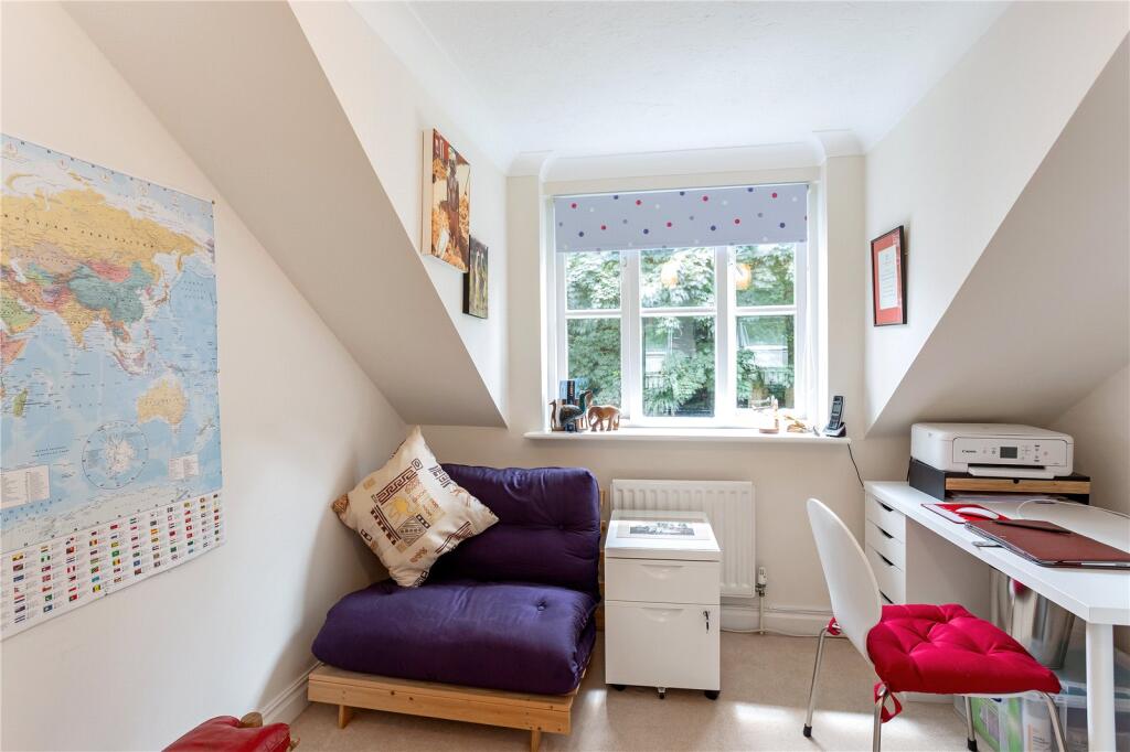 Additional image 11 of Sir Josephs Walk, Harpenden, Hertfordshire, AL5