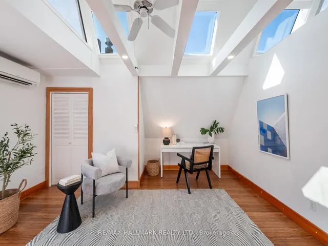 Additional image 26 of 81 Woodycrest Ave