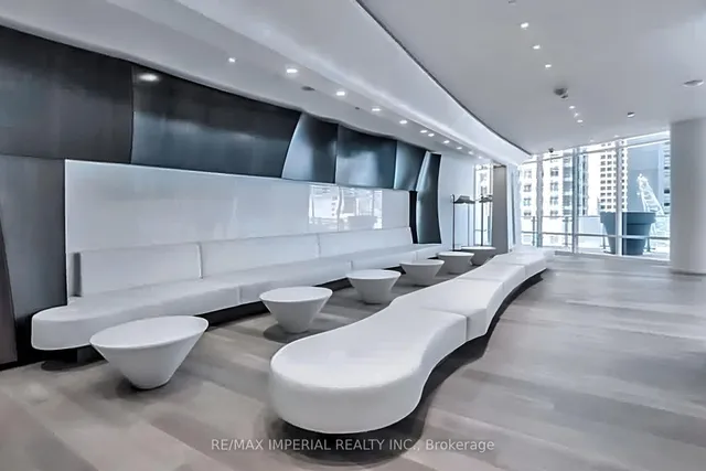 Additional image 12 of 1 Bloor St Unit 414