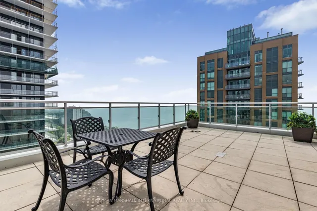 房产图片 17 - 360 Pearl St 单元 201