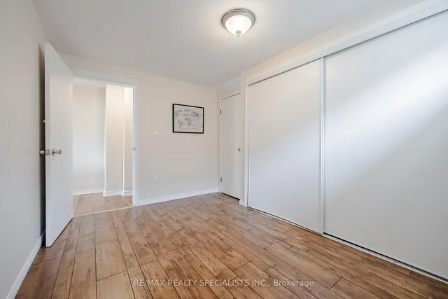 Additional image 26 of 211 Hazelglen Dr