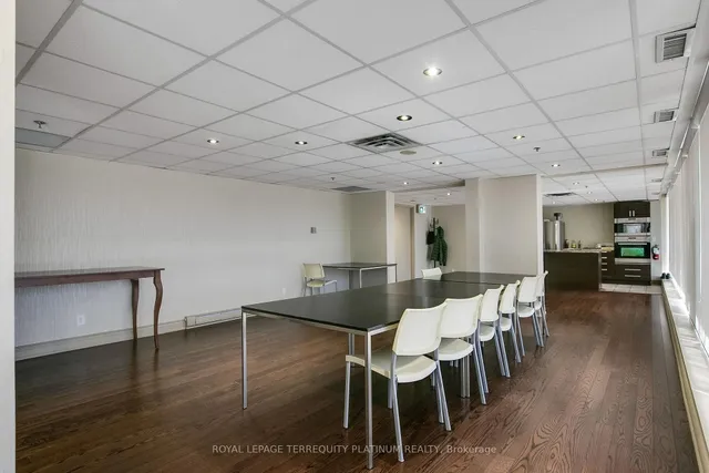 Additional image 15 of 650 Queens Quay Unit 1206