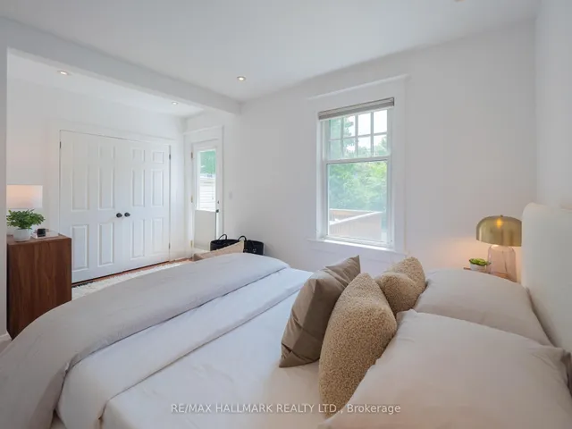 Additional image 27 of 51 Bain Ave