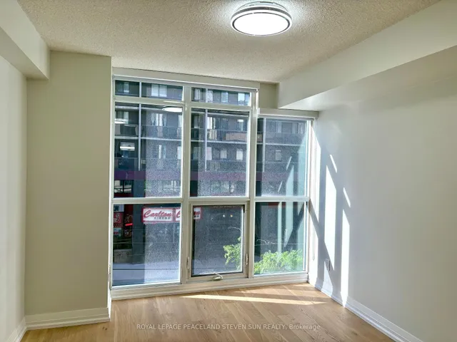 Additional image 11 of 25 Carlton St Unit 326