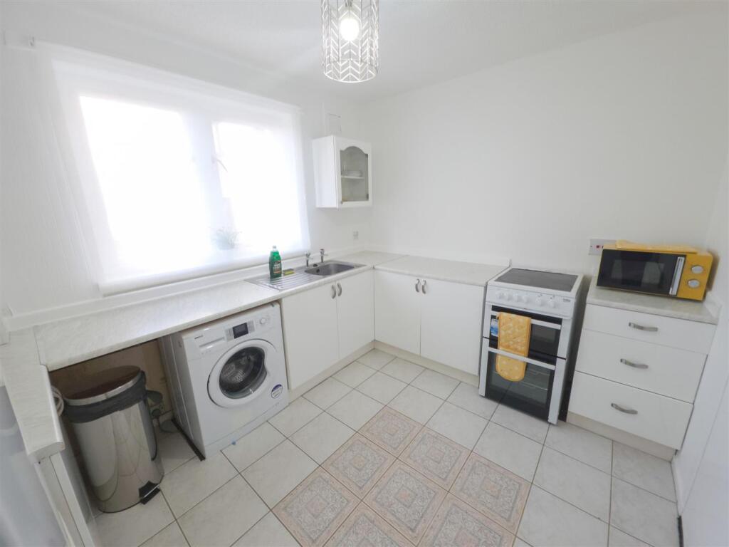 Additional image 9 of Great Northern Road