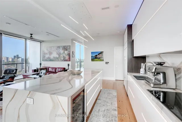 Additional image 13 of 170 Bayview Ave Unit PH 01