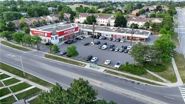 Additional image 12 of 900 Centralpark Dr Unit 115