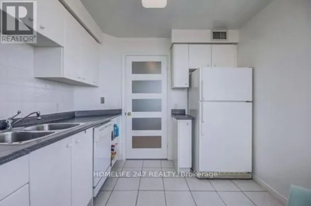 Additional image 9 of 2628 Mccowan Rd Unit 811