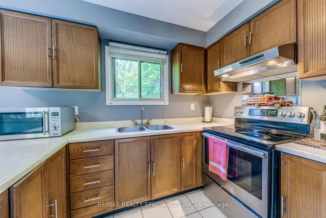 Additional image 13 of 22 Scotia Dr