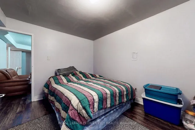 Additional image 30 of 656 Esprit Cres