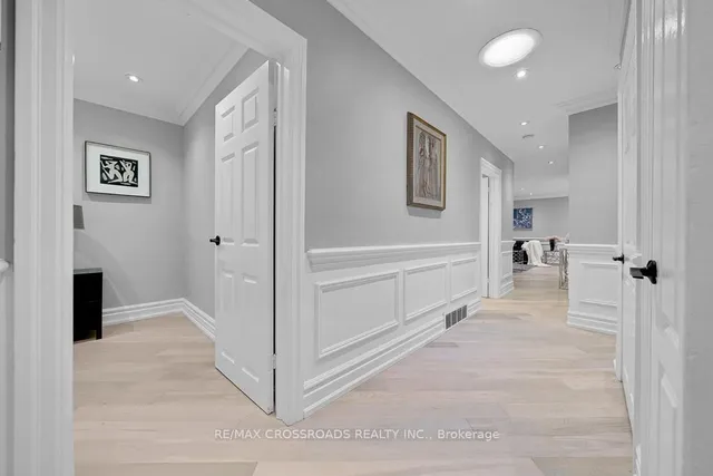 Additional image 27 of 2 Mackinac Cres