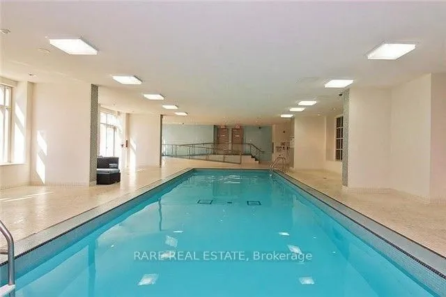 Additional image 18 of 75 East Liberty St Unit 73