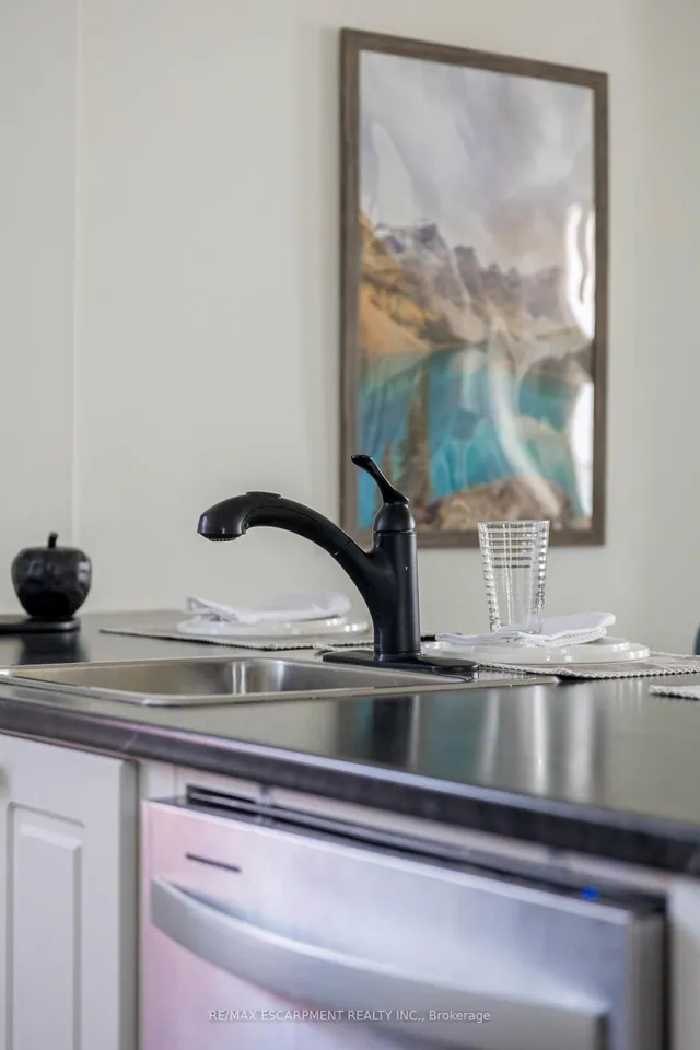 Additional image 15 of 99 Cathcart St