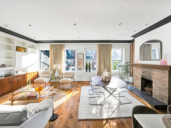 325 W 52nd St, New York, NY 10019