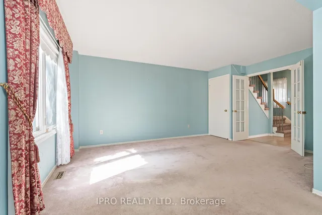 Additional image 4 of 5 Greenleaf Cres