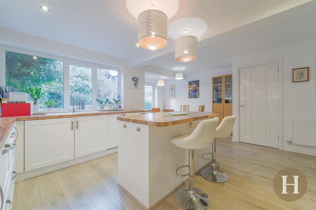 Additional image 5 of Kesteven Close, Edgbaston, Birmingham, B15