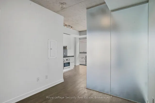 Additional image 13 of 629 King St Unit 320