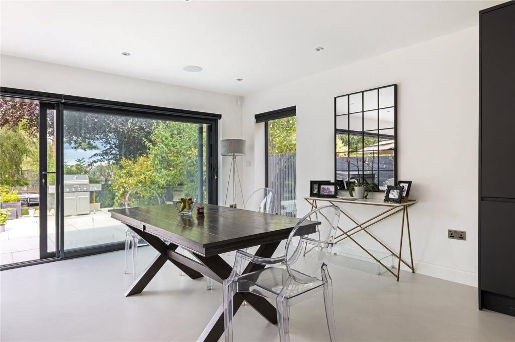 Additional image 9 of Tuffnells Way, Harpenden, Hertfordshire, AL5