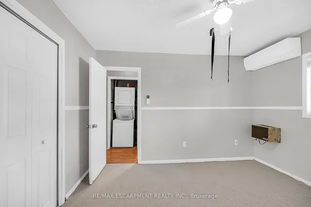 Additional image 19 of 155 Selkirk Ave