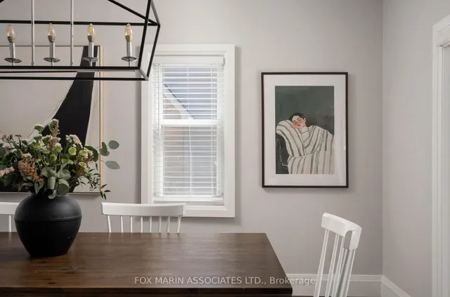 Additional image 18 of 148 Scarboro Cres