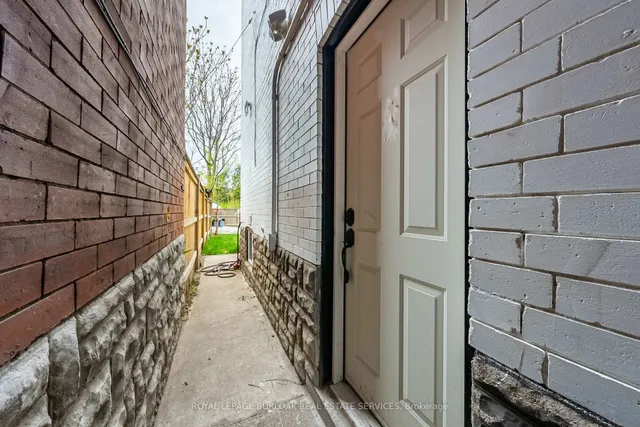 Additional image 26 of 302 Dunsmure Rd