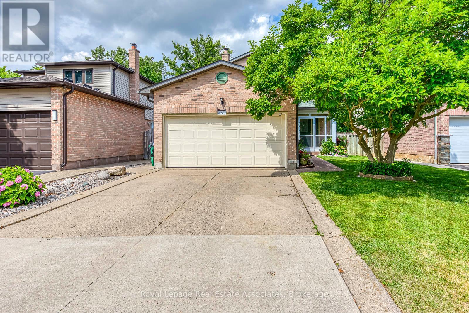 Property image for 6221 MILLERS GROVE|Mississauga (Meadowvale), Ontario L5N3C6