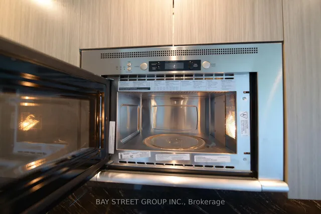 Additional image 8 of 30 Inn On The Park Dr