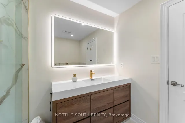 Additional image 33 of 41 Youngestar Tr