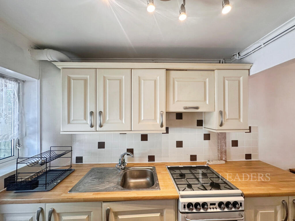 Additional image 7 of Nafford Grove B14