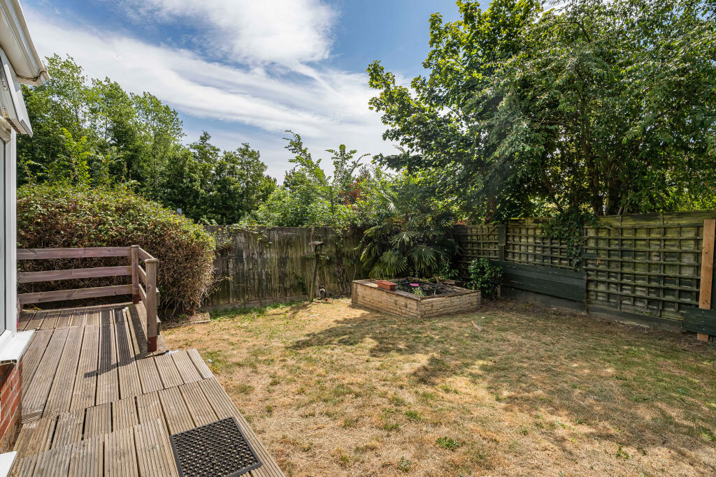 Additional image 11 of Digswell Rise, Welwyn Garden City, Hertfordshire, AL8