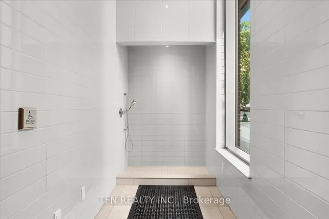 Additional image 19 of 212 King William St Unit 513