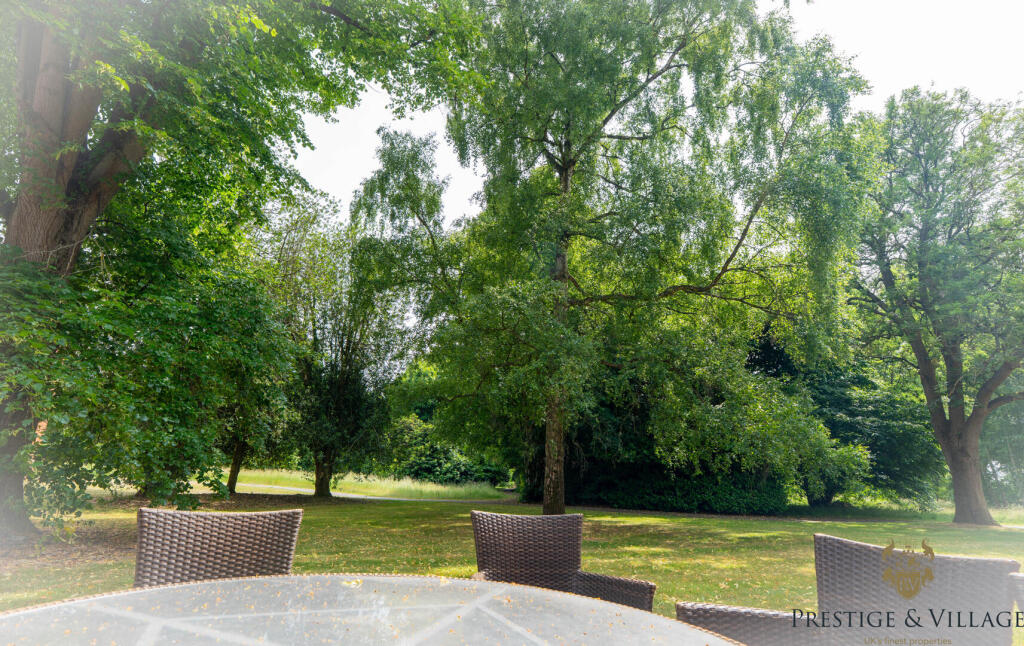 Additional image 27 of Beningfield Drive, Napsbury Park
