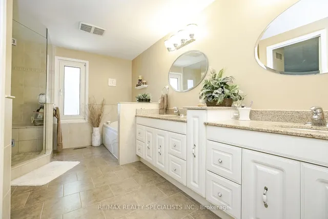 Additional image 26 of 50 Lilly Cres