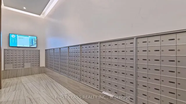 Additional image 34 of 100 Harbour St Unit 1210