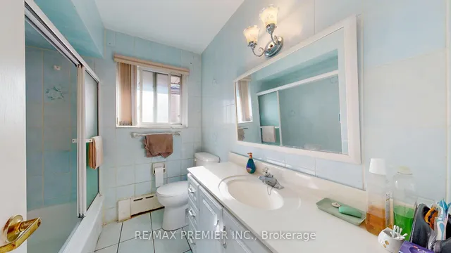 Additional image 21 of 574 Queens Dr