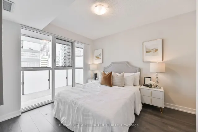 Additional image 15 of 125 Redpath Ave Unit 606