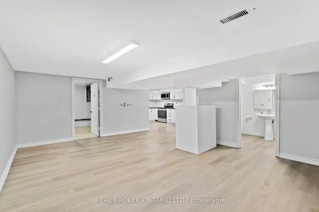 Additional image 32 of 406 Glen Park Ave