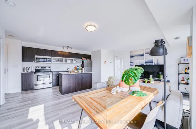 房产图片 2 - 2015 Sheppard Ave 单元904