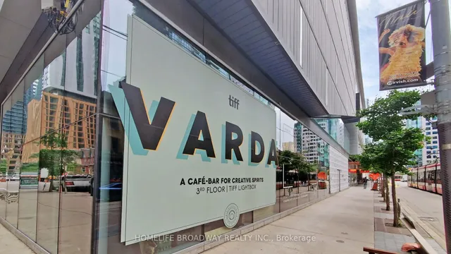 Additional image 7 of 327 King St Unit 1005