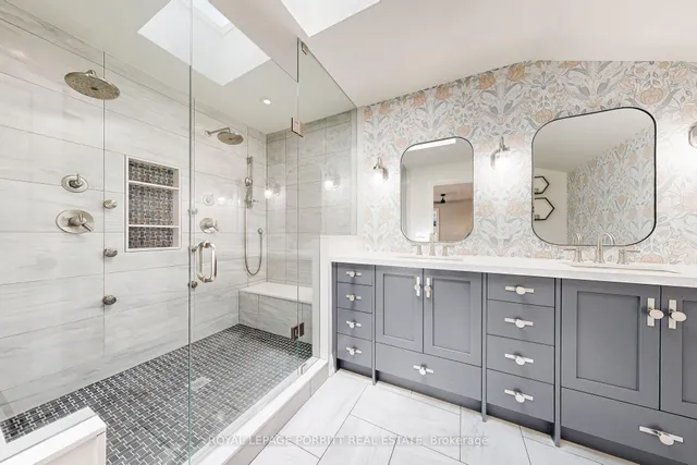 Additional image 34 of 10 Thirty First St