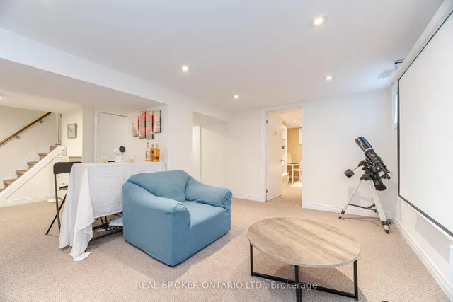 Additional image 19 of 18 Adanac Dr