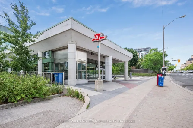 房产图片 26 - 29 Singer Crt 单元 2703