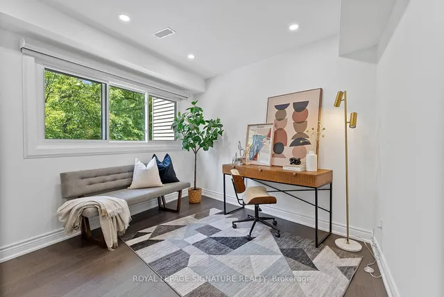 Additional image 20 of 70 Jenny Wrenway