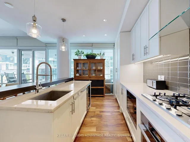 Additional image 16 of 29 Queens Quay Unit 401