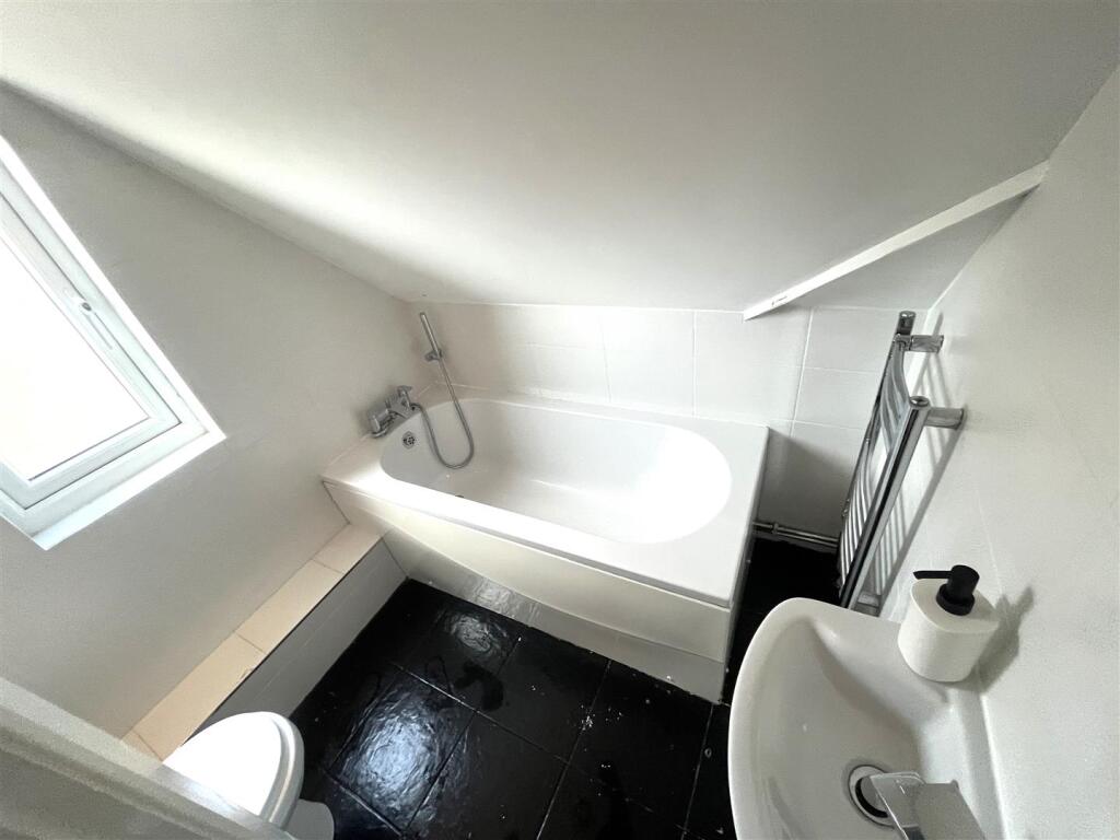 Additional image 18 of Greenend Road, Moseley