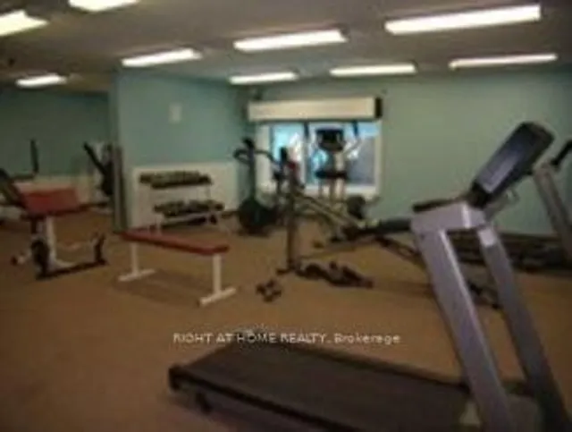 Additional image 2 of 4064 Lawrence Ave Unit 305