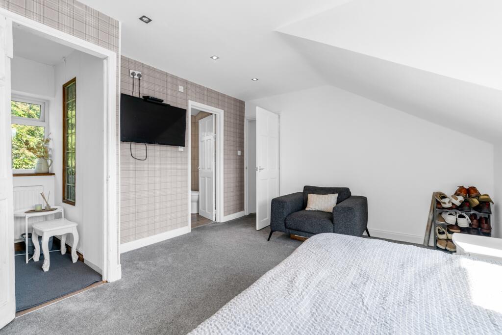 Additional image 13 of Blackthorn Road, Welwyn Garden City, Hertfordshire, AL7